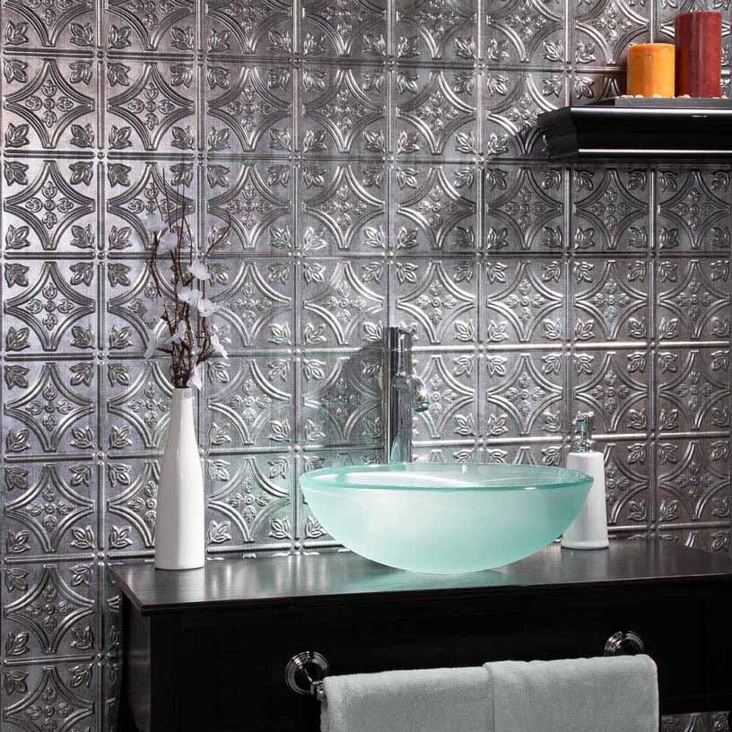 Fasade Wall Panel-Traditional 1 in Crosshatch Silver