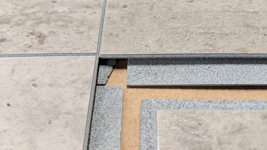 Milled tongue at 4-panel corner
